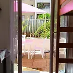 Charmant Studio-Terrasse A Carras Plage